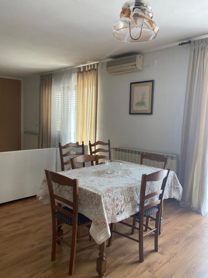 Apartman Mira Opatija Buitenkant foto