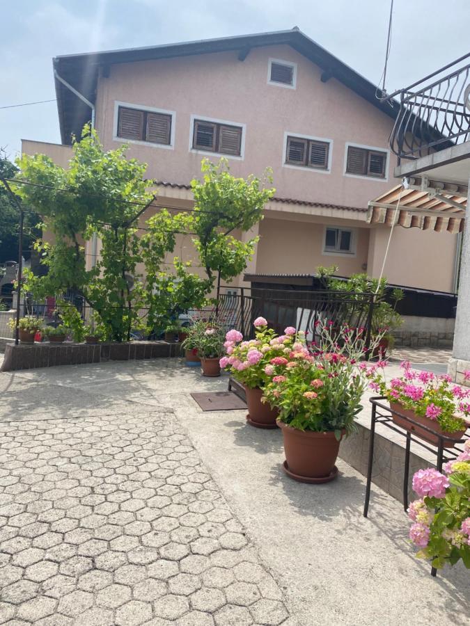 Apartman Mira Opatija Buitenkant foto
