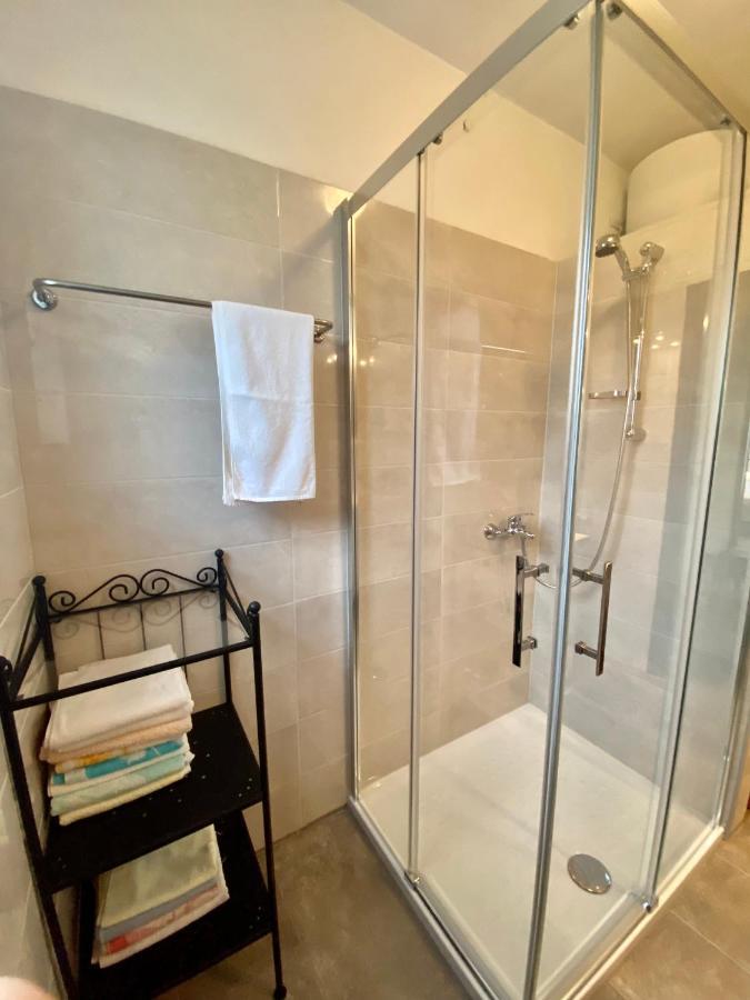 Apartman Mira Opatija Buitenkant foto